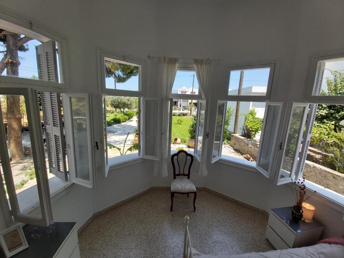 Tower Traditional Pool Villa Кремасті Екстер'єр фото