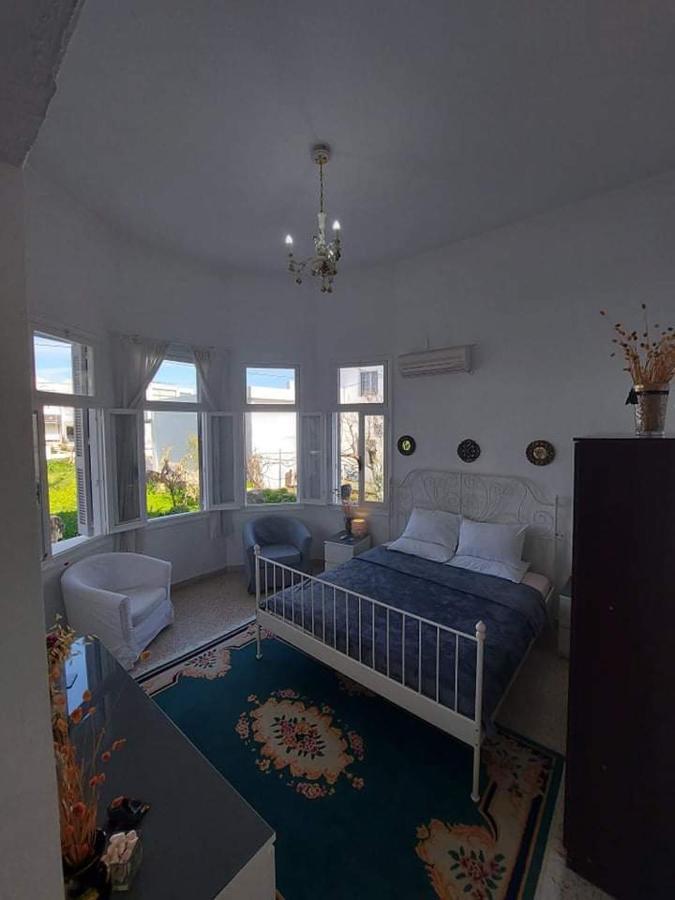 Tower Traditional Pool Villa Кремасті Екстер'єр фото